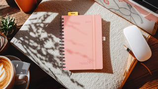 How to Organize Your Life with a Weekly Planner