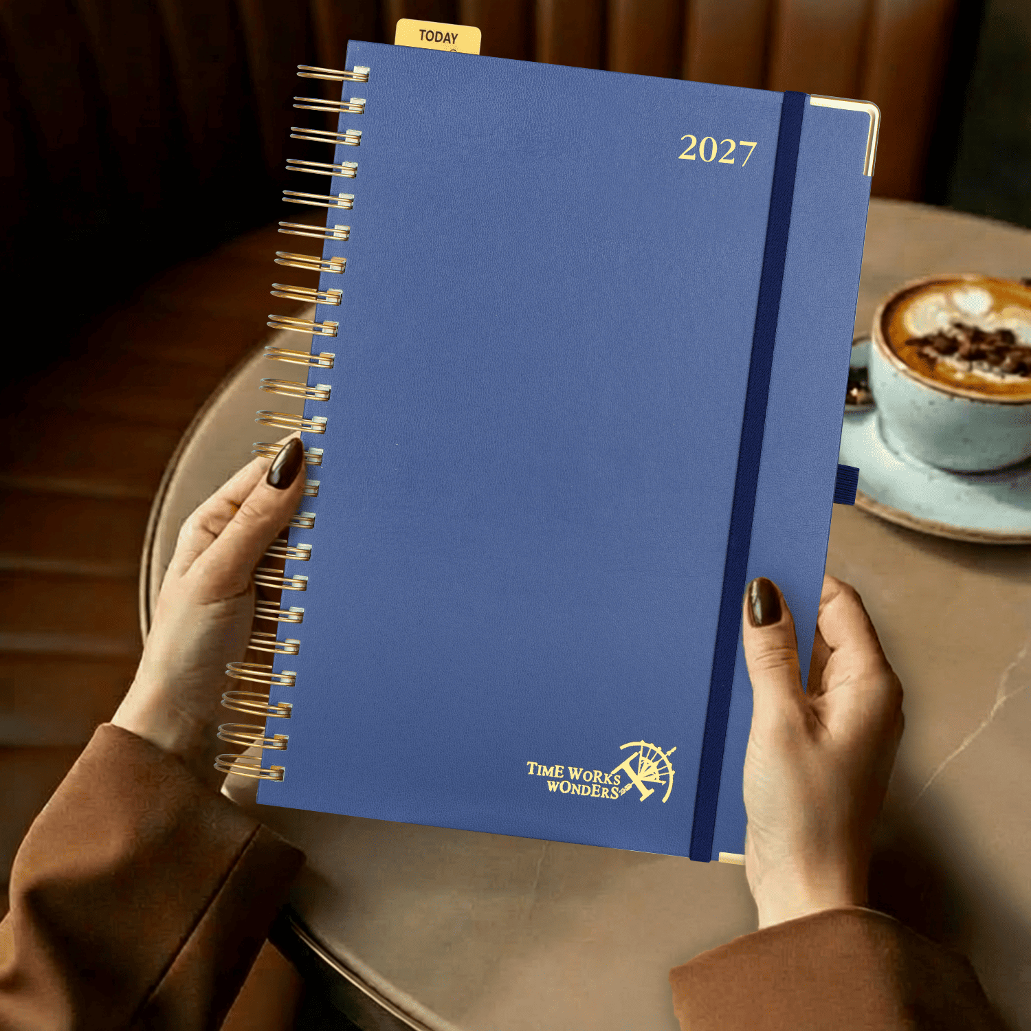 DE A4 Size 2027 Spiral Daily Planner Hardcover Calendar Planner